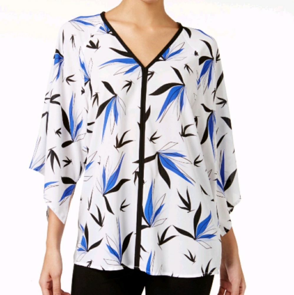 💙ALFANI💙 printed kimono sleve top NWT Size 2